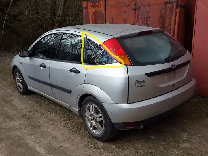 Ford Focus (1998 - 2004) Заднее боковое стекло — фото 2