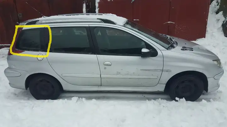 Peugeot 206 (1998 - 2012) Заднее боковое стекло — фото 2