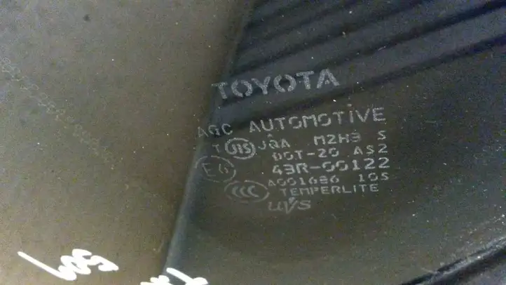Toyota RAV 4 (XA30) (2006 - 2016) Заднее боковое стекло — фото 4