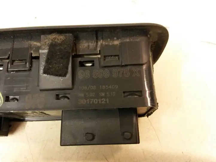 Citroen C5 (2008 - 2017) 96599975XT Кнопка стеклоподъемников — фото 3