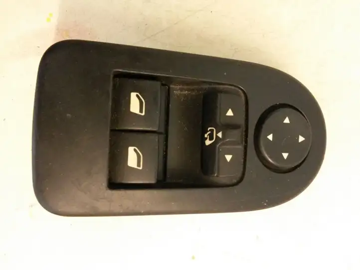 Peugeot 407 (2004 - 2011) 96588274XT Кнопка стеклоподъемников — фото 1