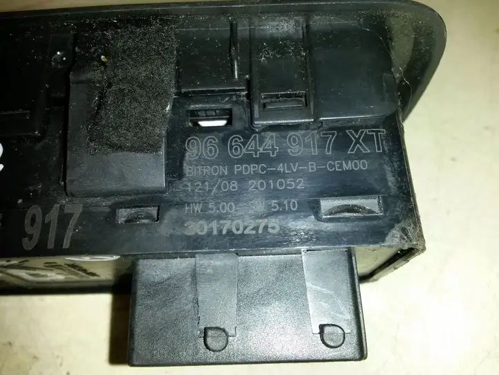 Citroen C5 (2008 - 2017) 96644917XT Кнопка стеклоподъемников — фото 2
