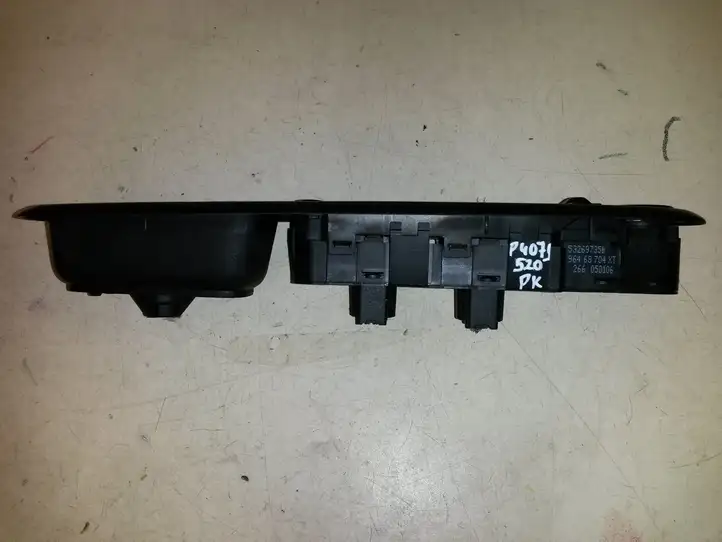 Peugeot 407 (2004 - 2011) 96468704XT Кнопка стеклоподъемников — фото 3