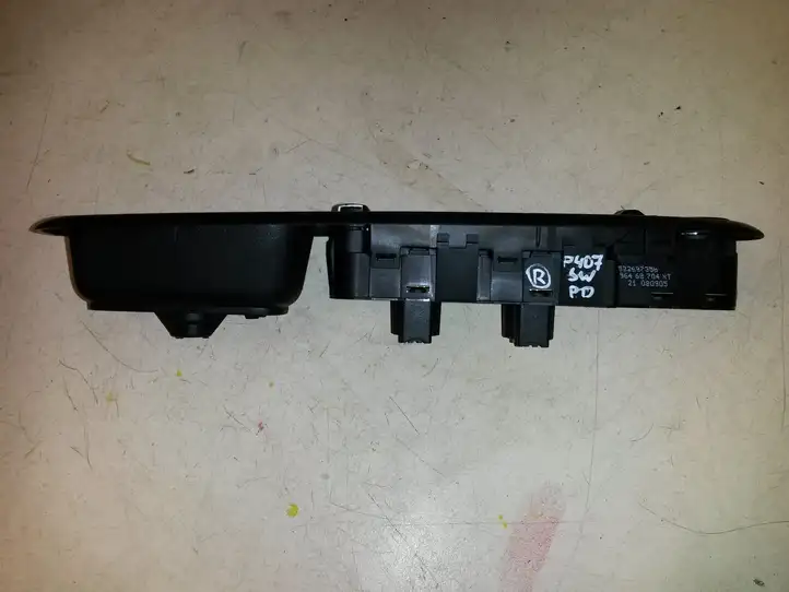 Peugeot 407 (2004 - 2011) 96468704XT Кнопка стеклоподъемников — фото 3