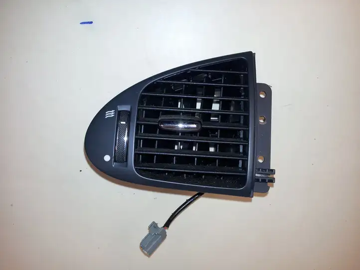 Jaguar XJ X350 (2003 - 2009) 2W937801814 Боковой воздушный дефлектор — фото 1