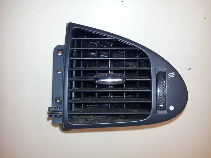 Jaguar XJ X350 (2003 - 2009) 2W937801815 Боковой воздушный дефлектор — фото 1