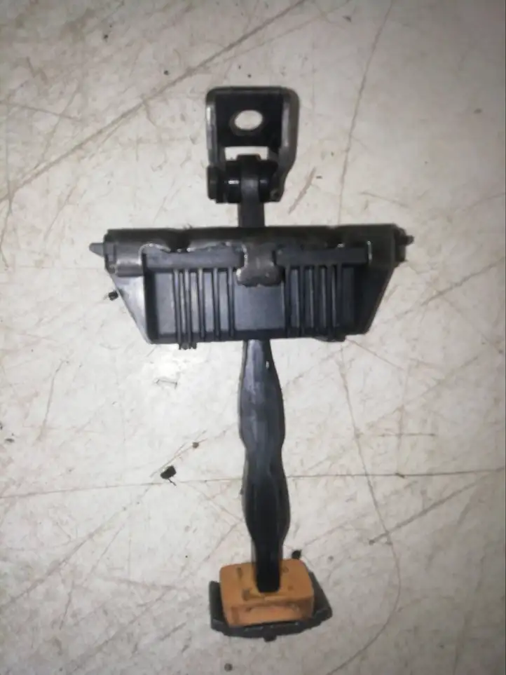Land Rover Range Rover L322 (2005 - 2009) Ограничитель задней двери — фото 3