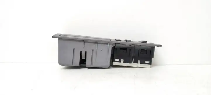 BMW 7 E65 E66 (2001 - 2008) 6919880 Кнопка стеклоподъемников — фото 5