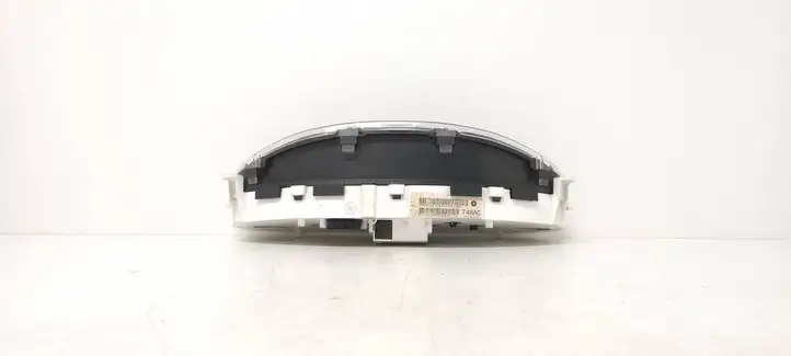 Chrysler Voyager (2001 - 2004)  P04685748AC Спидометр (приборный щиток)