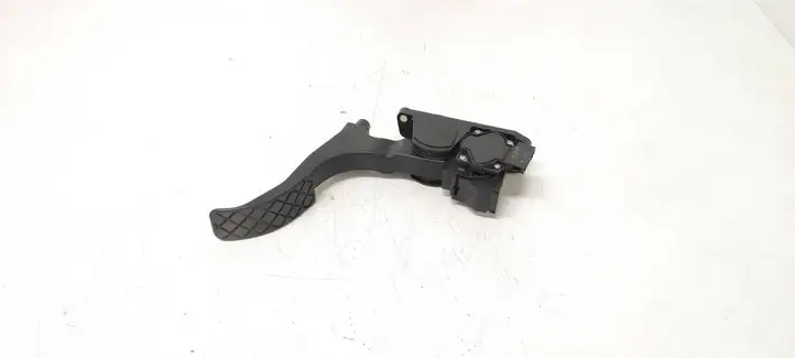 Volkswagen Polo (2001 - 2005)  6Q1721503D Педаль акселератора