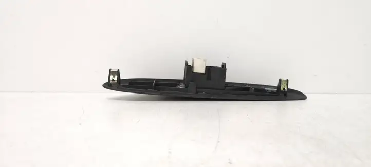 Toyota Yaris (2003 - 2005) Кнопка стеклоподъемников — фото 2