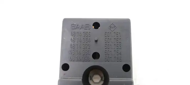 Saab 9-3 Ver1 (1998 - 2005) 4814356 Кнопка стеклоподъемников — фото 2