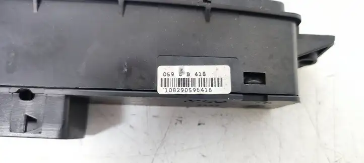Fiat Punto (199) (2005 - 2018) 61041800 Включатель аварийных фонарей — фото 2