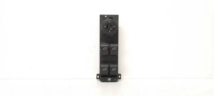 Ford Focus (2005 - 2008) 3M5T14A132AF Кнопка стеклоподъемников — фото 1