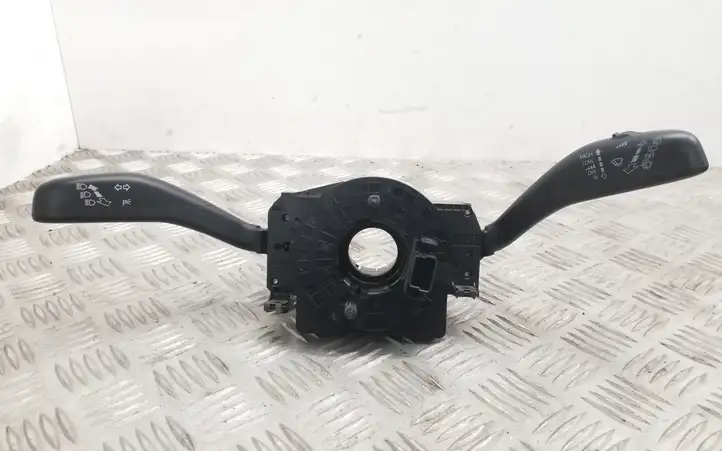 Volkswagen Polo (2009 - 2015)  6Q0953503EC Комплект ручек