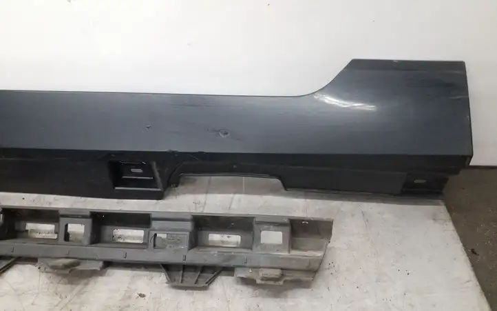 Volkswagen PASSAT B8 (2015 - )  3G0853857 Порог