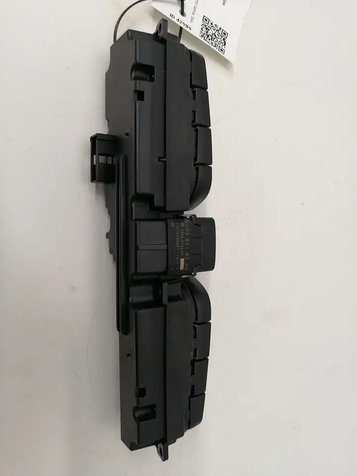 Mercedes-Benz C W203 (2000 - 2007) 2038218258 Другие включатели / ручки/ переключатели — фото 2