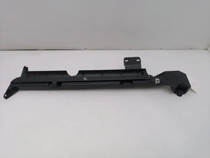 Mercedes-Benz C W203 (2000 - 2007)  2036840331 Другая деталь отделки багажника