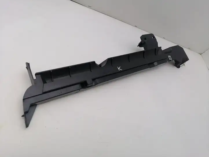 Mercedes-Benz C W203 (2000 - 2007)  2036840331 Другая деталь отделки багажника