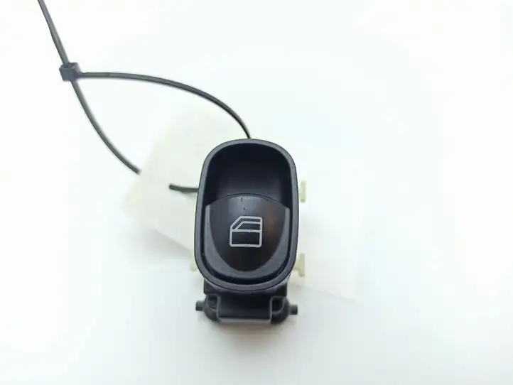 Mercedes-Benz C W203 (2000 - 2007) A2038200210 Блок кнопок стеклоподъемников — фото 1