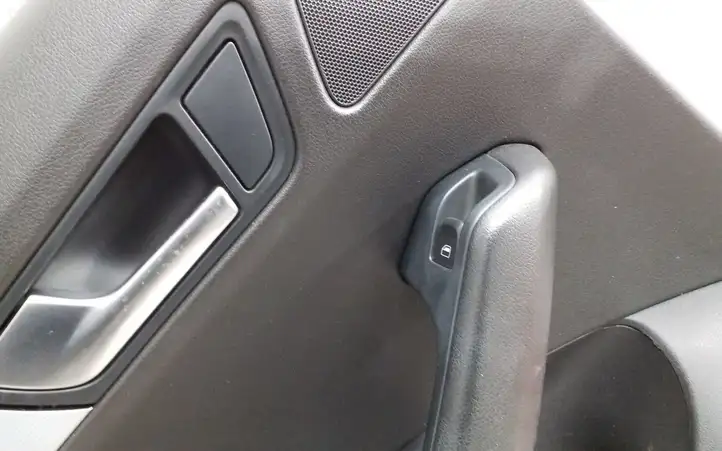 Audi Q5 SQ5 (2008 - 2012) 8R0867305 Обшивка задней двери — фото 6