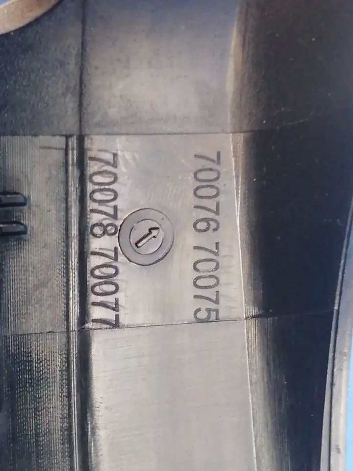 Mercedes-Benz C W204 (2007 - 2014) 7007670075 Обшивка рулевой колонки — фото 8