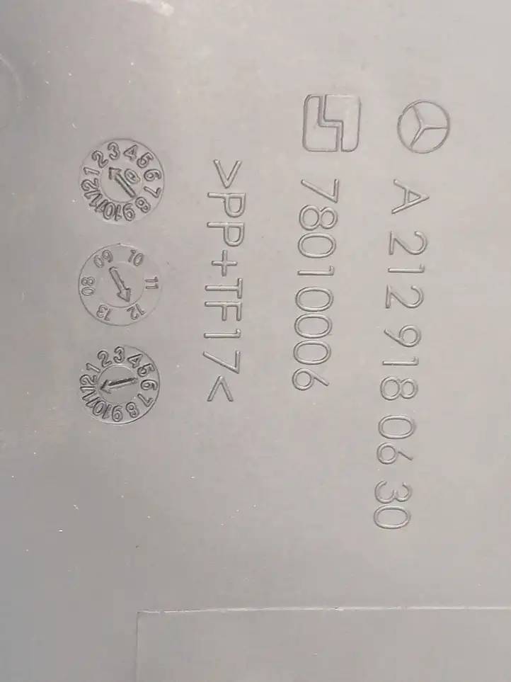 Mercedes-Benz E W212 (2009 - 2016) a2129180630 Обшивка сидений — фото 2