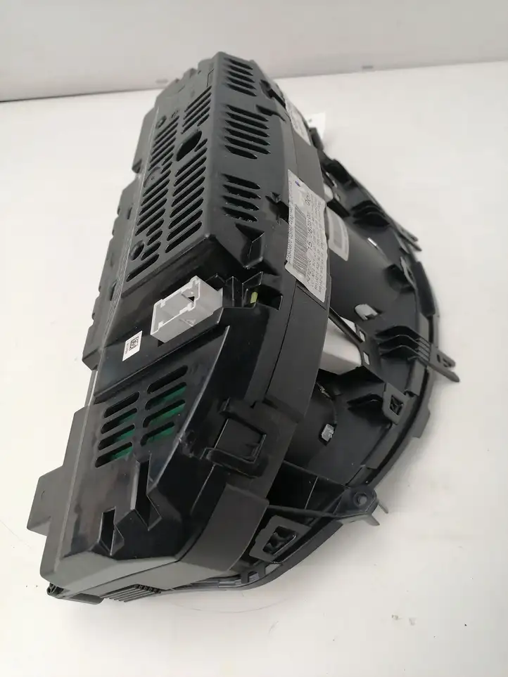 Mercedes-Benz E W212 (2009 - 2016)  A2129001508 Спидометр (приборный щиток)