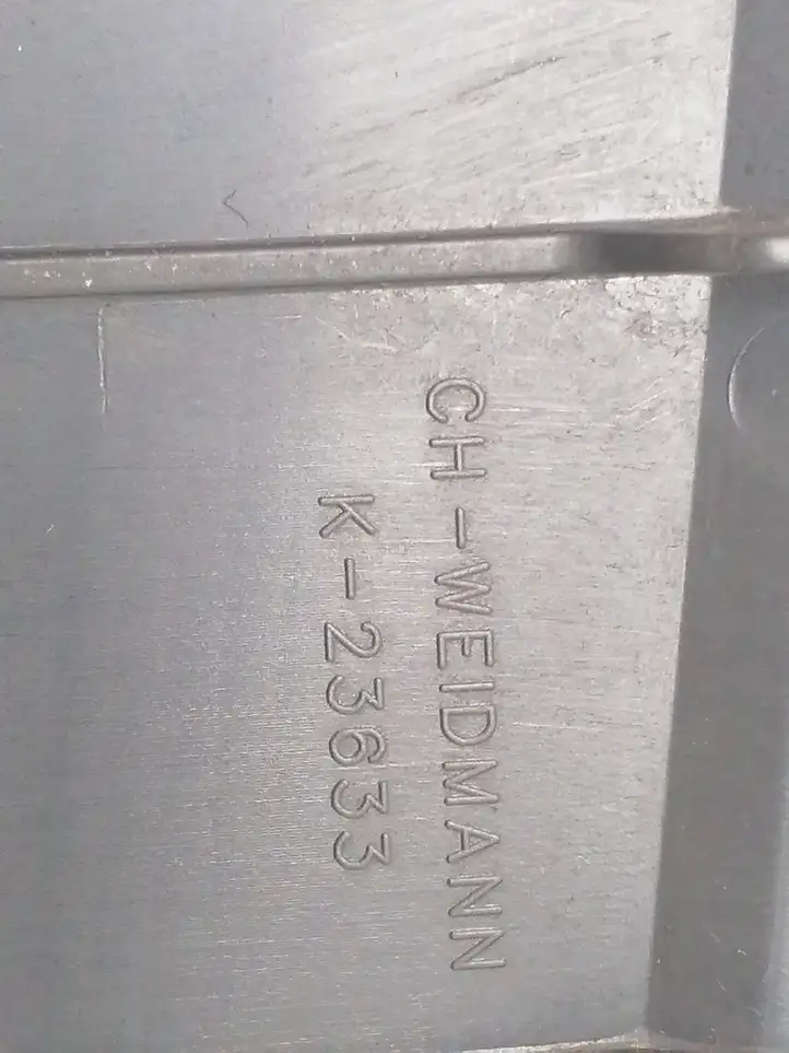 Mercedes-Benz C W203 (2000 - 2007)  A2036901887 Отделка порога багажника