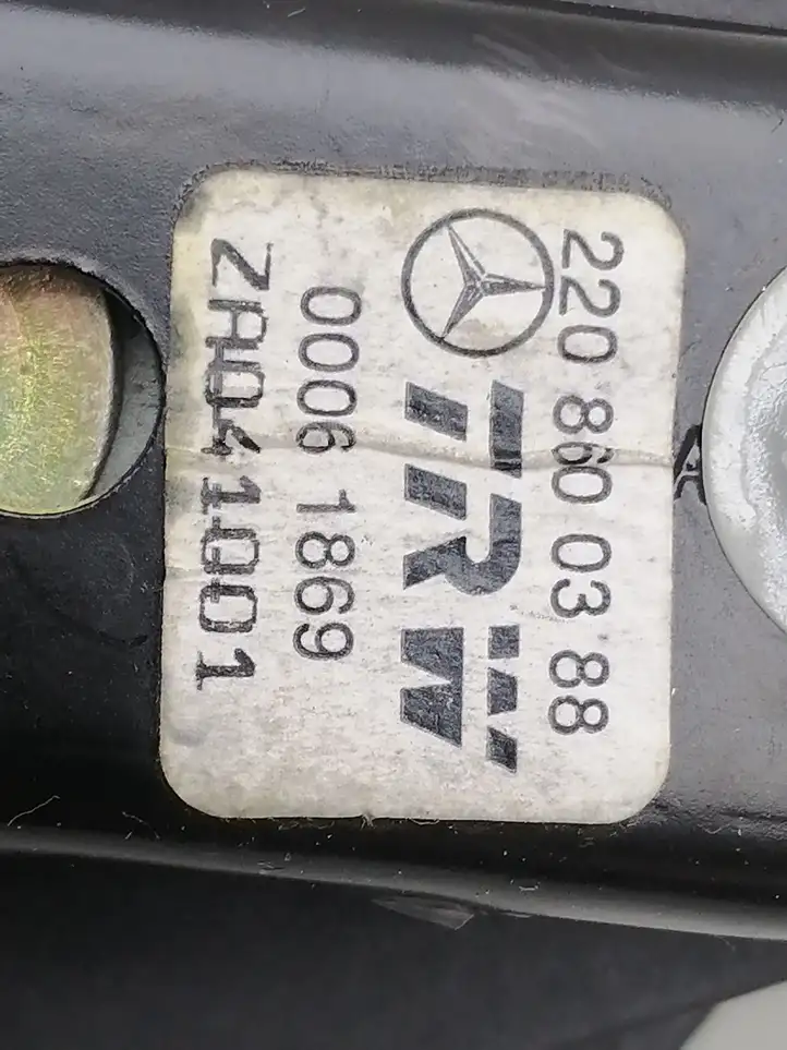 Mercedes-Benz S W220 (1998 - 2006) 2208602785 Передний ремень безопасности — фото 4