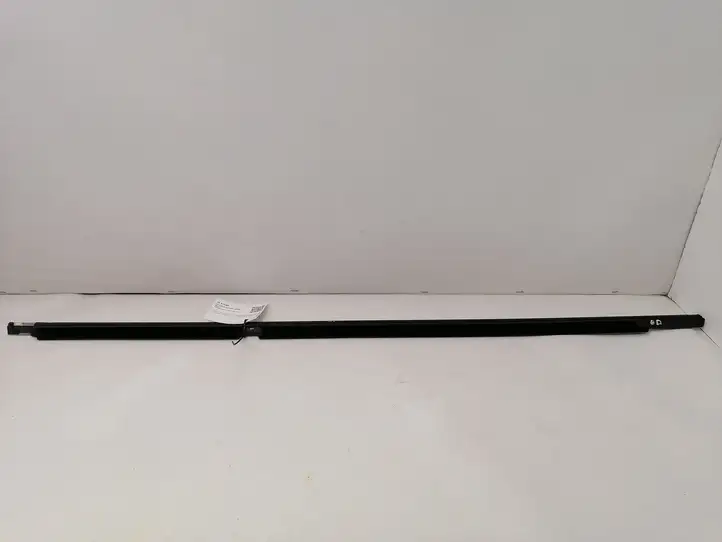 Mercedes-Benz E W212 (2009 - 2016) a212735021065 Накладка стекла задней двери — фото 3