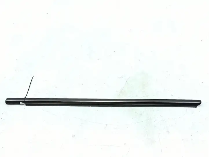 Mercedes-Benz E W211 (2002 - 2009) A2117250565 Накладка стекла передней двери — фото 10