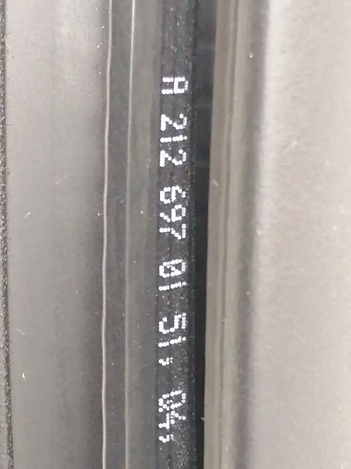 Mercedes-Benz E W212 (2009 - 2016) A2126970151 Уплотнитель кузова — фото 4