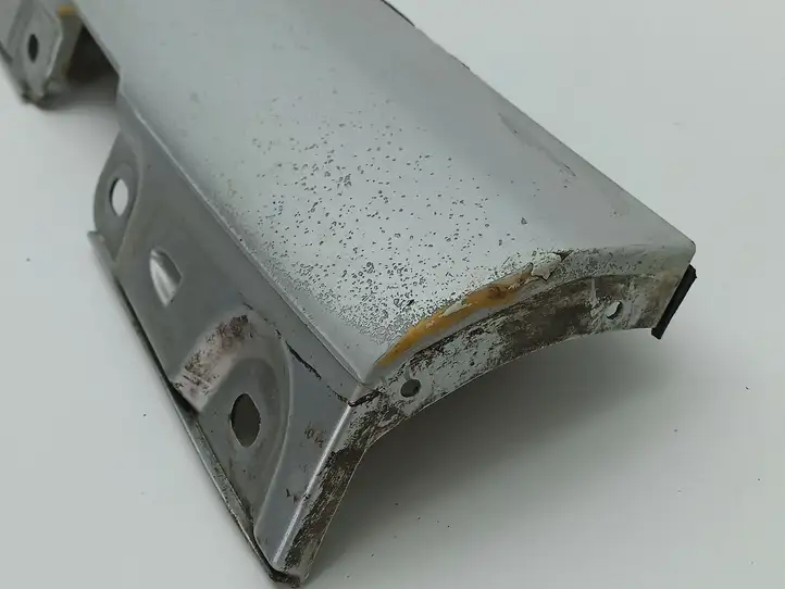 Mercedes-Benz C W203 (2000 - 2007)   Порог