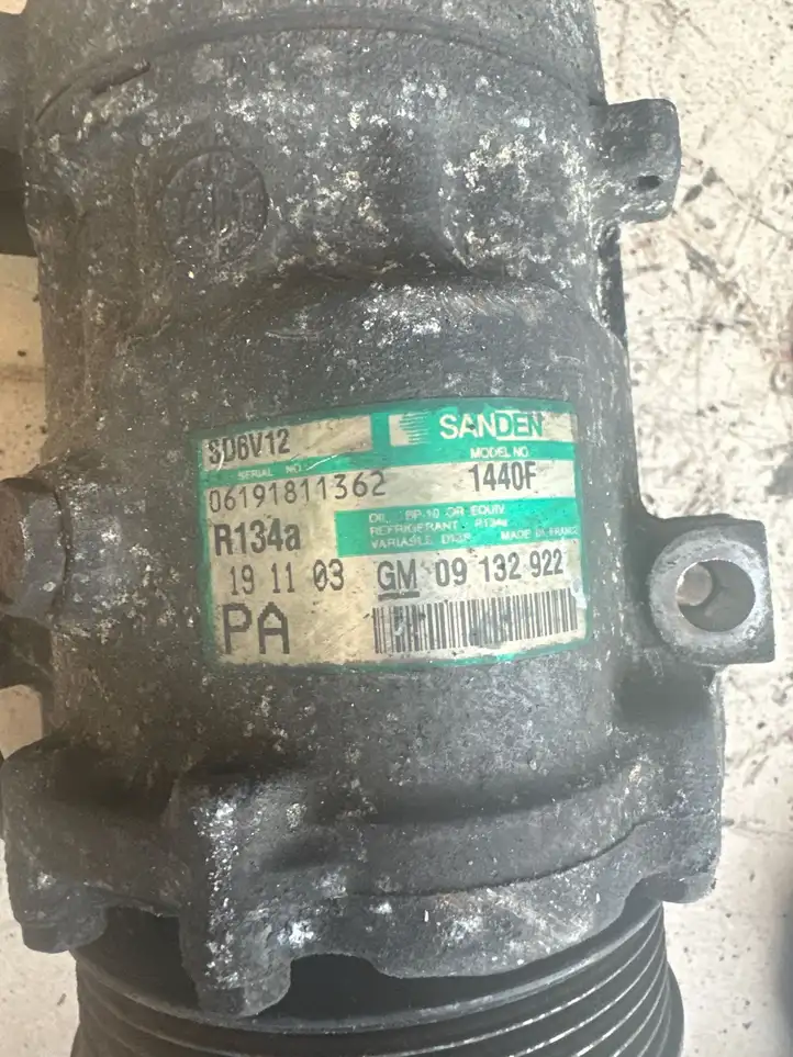 Opel Astra G (1998 - 2004) 09132922 Компрессор (насос) кондиционера воздуха — фото 2