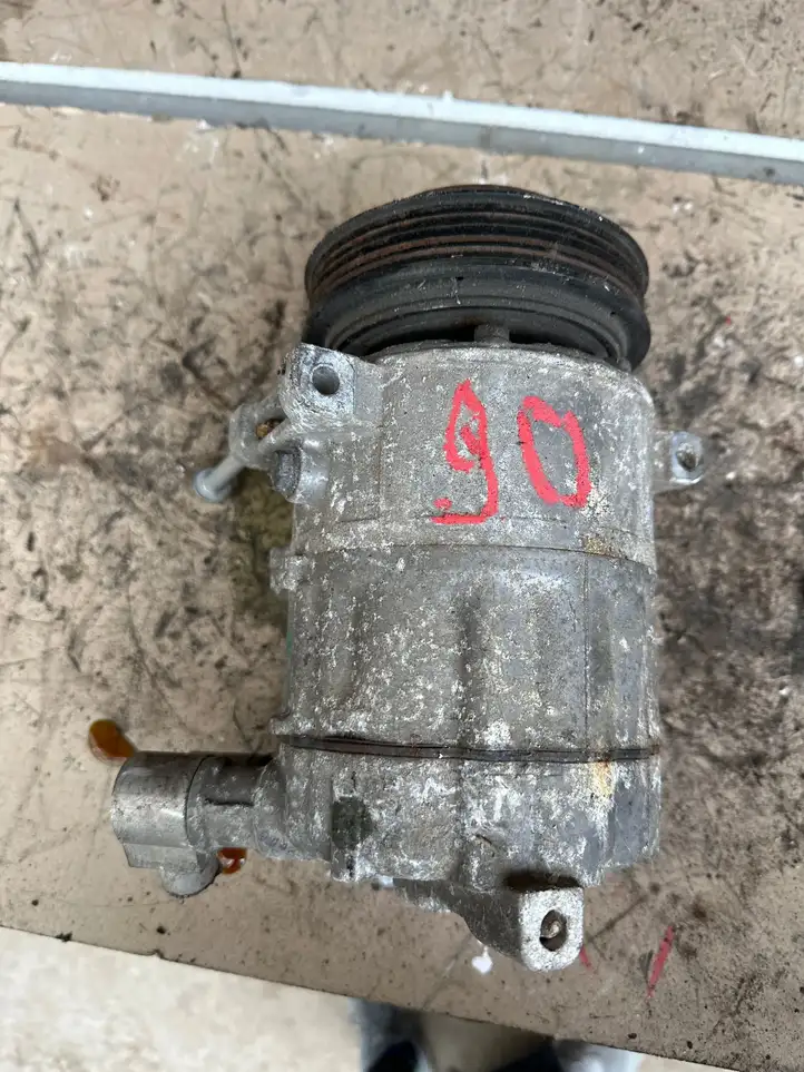 Opel Vectra C (2002 - 2005) 09225560 Компрессор (насос) кондиционера воздуха — фото 3