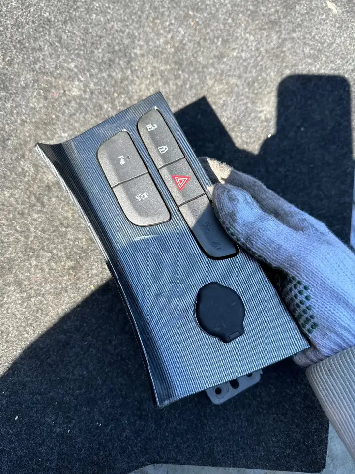 Chevrolet Malibu (2008 - 2012)  21828764 Другая центральная деталь консоли (туннеля)