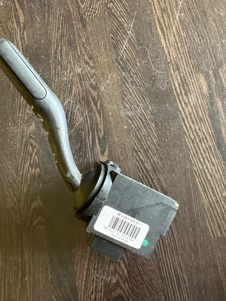 Audi A4 (2000 - 2006)  8E0953521D Ручка постоянной скорости (автопилота)