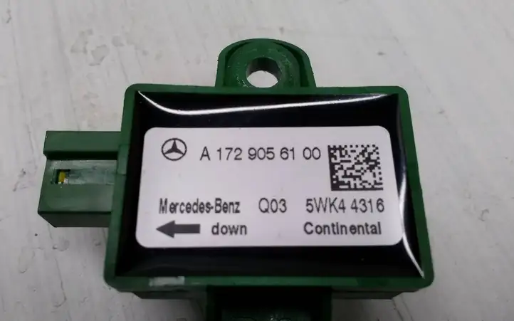 Mercedes-Benz E W212 (2009 - 2016) A1729056100 Датчик удара SRS — фото 2
