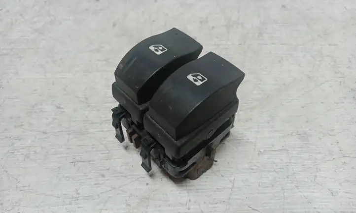Renault Scenic II - Grand scenic II (2003 - 2006) 315050A Блок кнопок стеклоподъемников — фото 1