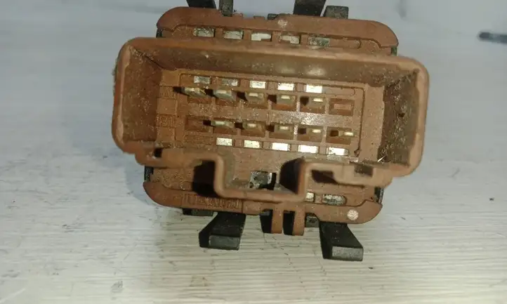 Renault Scenic II - Grand scenic II (2003 - 2006) 315050A Блок кнопок стеклоподъемников — фото 3