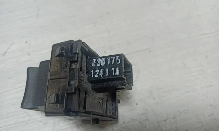Renault Megane III (2009 - 2016) 12411A Кнопка стеклоподъемников — фото 4
