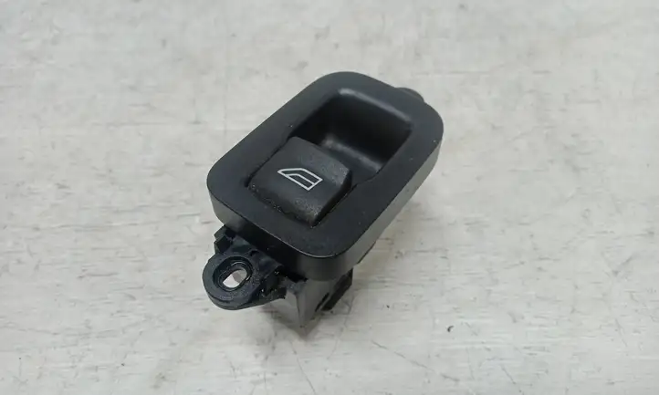 Volvo V50 (2004 - 2008) 30658449 Кнопка стеклоподъемников — фото 1