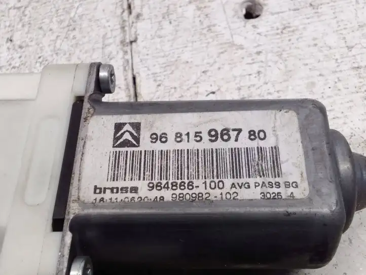 Citroen C5 (2004 - 2008)  9681596780 электродвигатель переднего стеклоподъемника