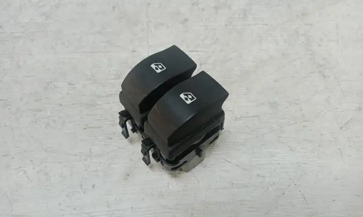 Renault Espace - Grand espace IV (2004 - 2014) 015088A Блок кнопок стеклоподъемников — фото 1