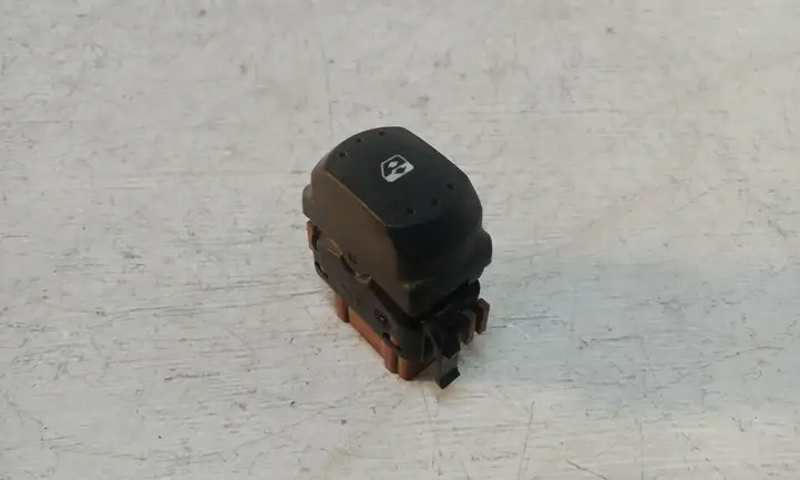 Renault Laguna II (2001 - 2005) 002455C Кнопка стеклоподъемников — фото 1