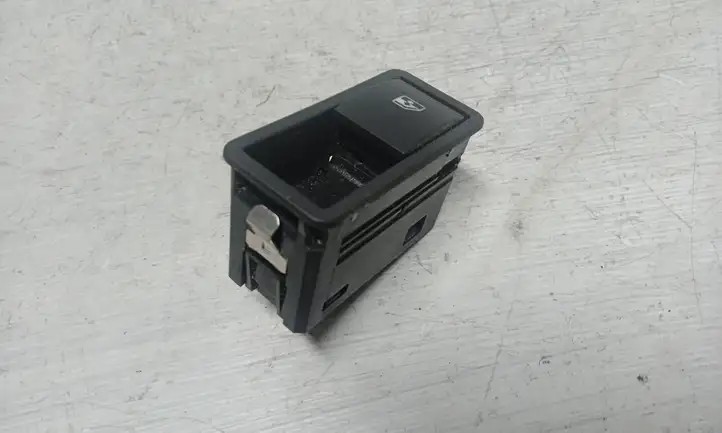 Opel Astra H (2004 - 2009) 13228711 Кнопка стеклоподъемников — фото 4