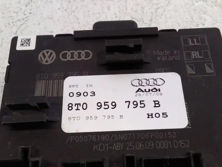 Audi A5 8T 8F (2007 - 2011) 8T0959795B Блок управления дверью — фото 2