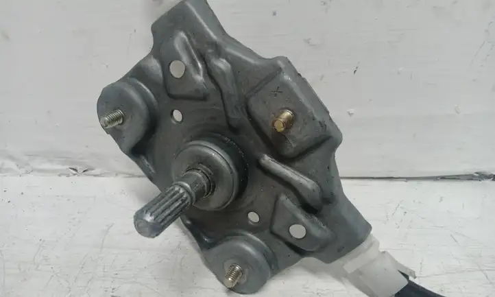 Renault Scenic I (1996 - 2003) 013114132AR Механический стеклоподъемник задней двери — фото 2