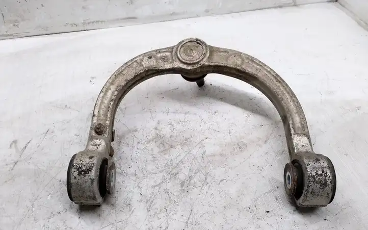 Mercedes-Benz ML W164 (2005 - 2011)   Рычаг в форме «U»